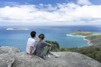 Unforgettable panoramas from Mt Bishop's summit